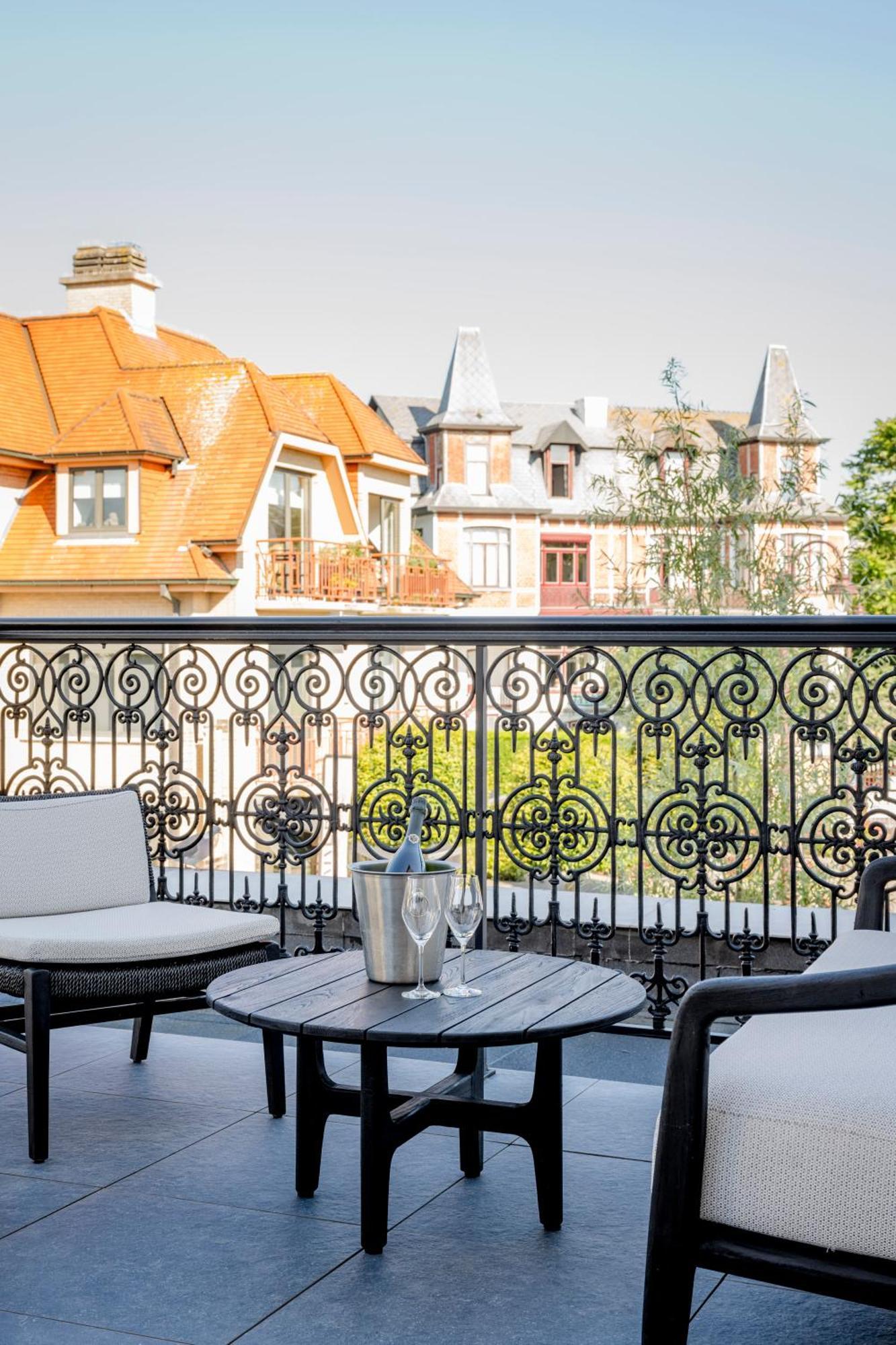 Hotel Des Brasseurs De Haan Ngoại thất bức ảnh